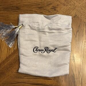 Crown Royal Whisky Monarch 75th Anniversary Silver Drawstring Bag 750ml Tassels